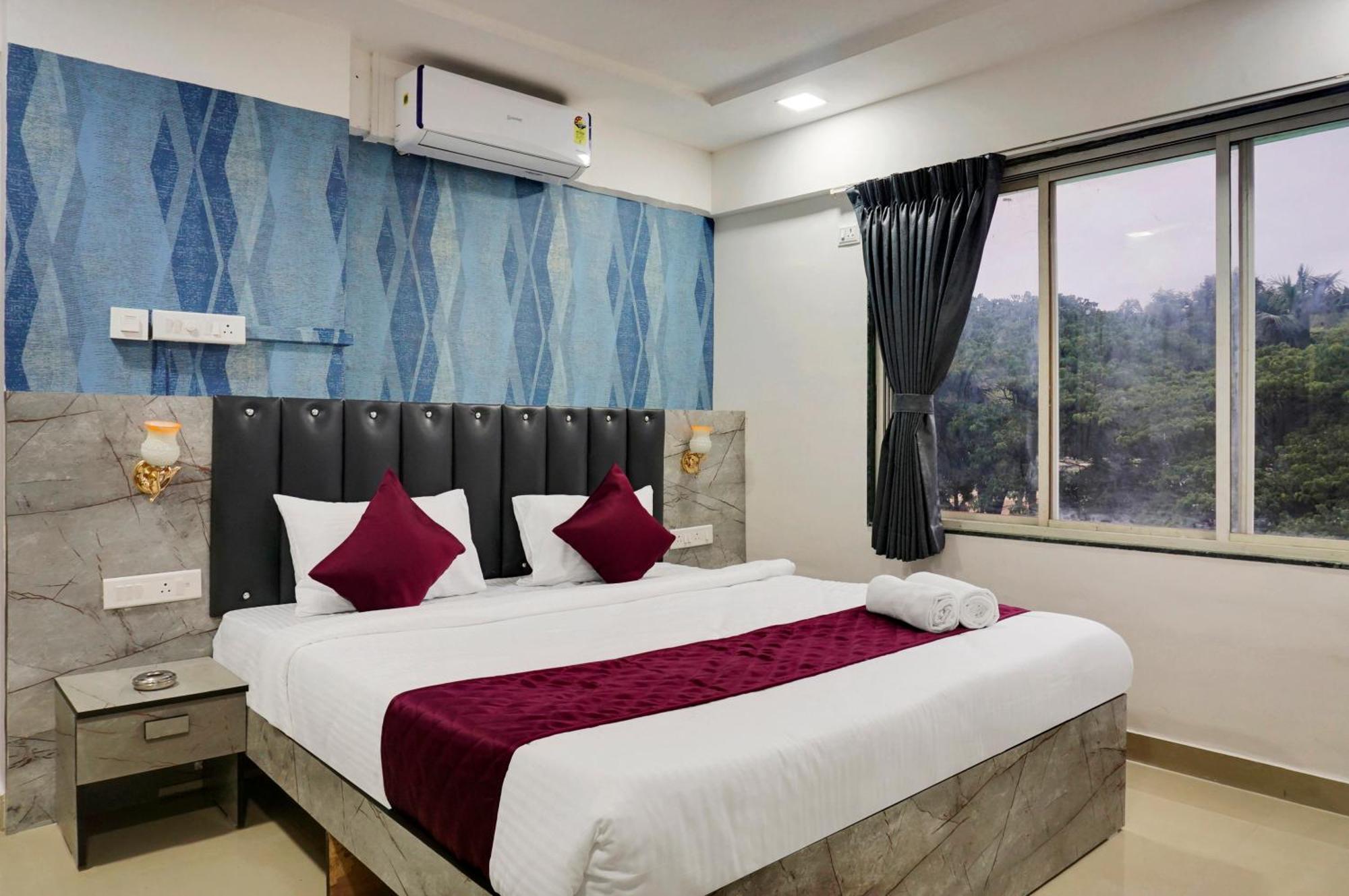 Hotel Orchard Park Πούνε Εξωτερικό φωτογραφία
