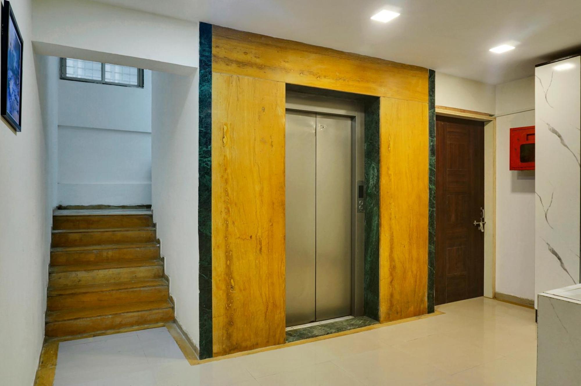 Hotel Orchard Park Πούνε Εξωτερικό φωτογραφία